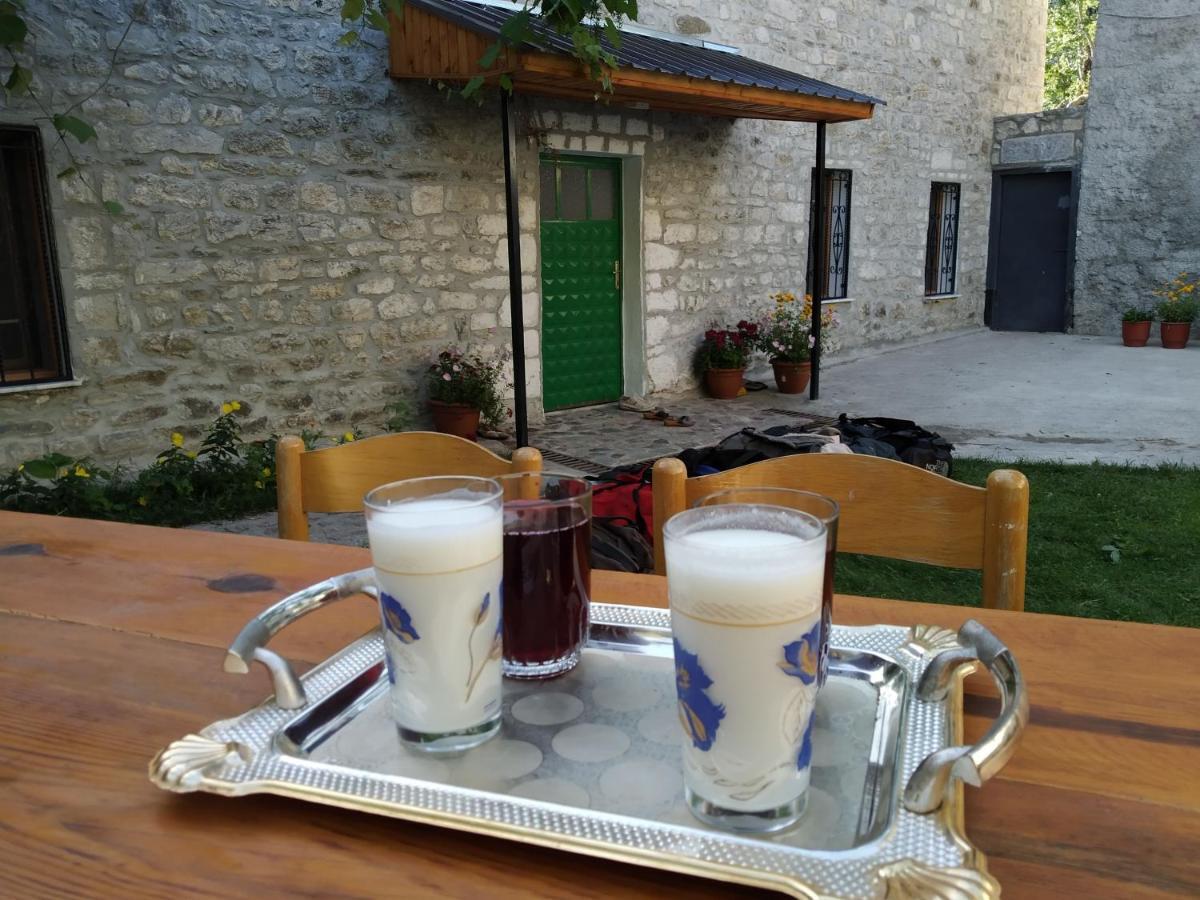 Guesthouse Shtini Fshat Exterior foto